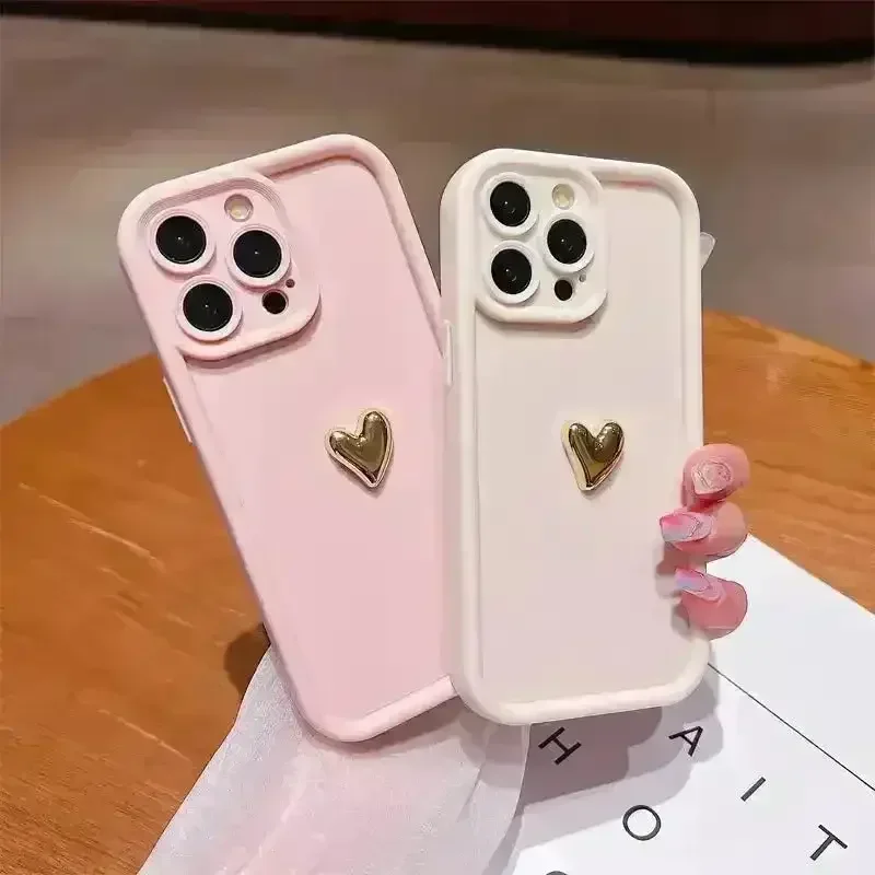 3D Gold Heart Silicone Soft Case (For iPhones) - Image 4