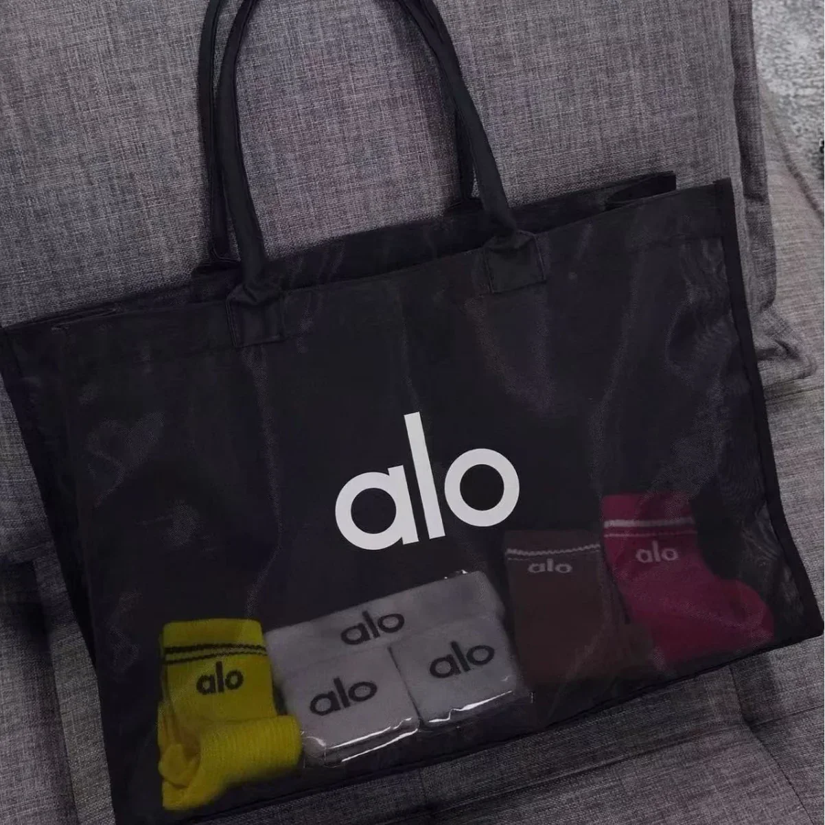 Alo Transparent Mesh Bag - Image 4