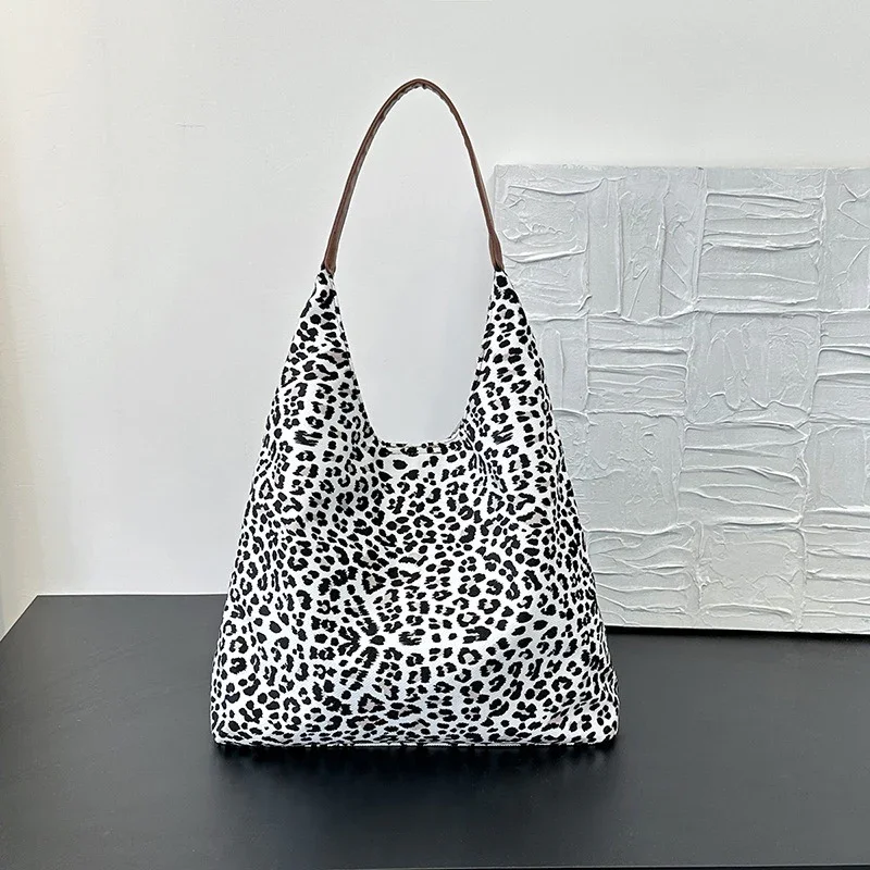 Alo Wild Side Large Tote Bag - Image 2