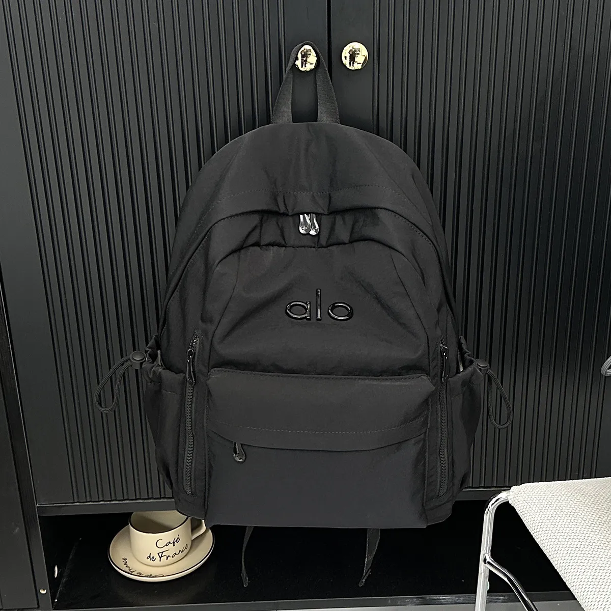 Alo Yoga Unisex Commuter Backpack - Image 4