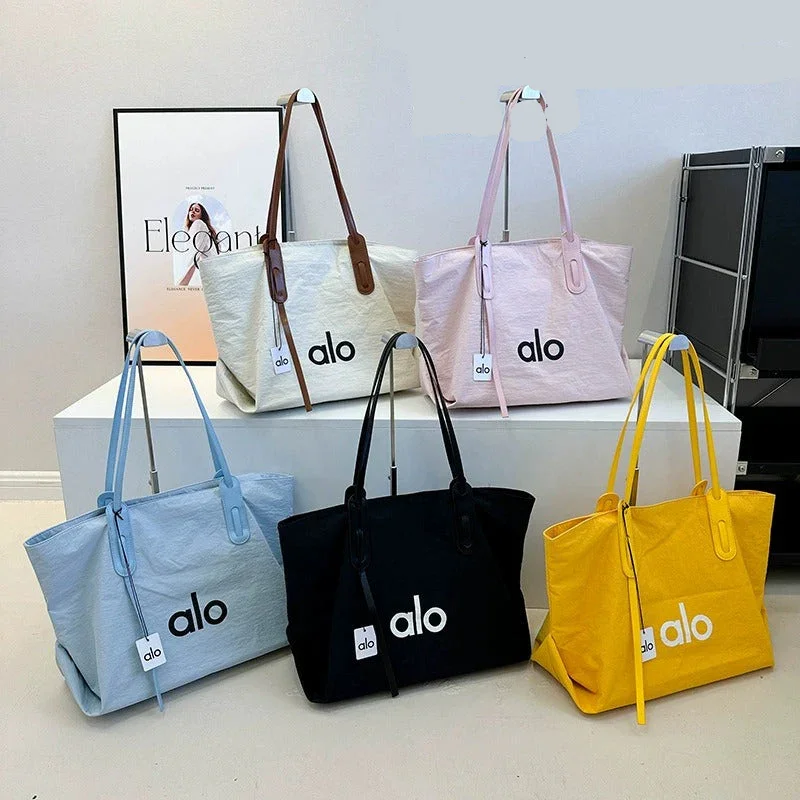Alo Zenith Minimalist Tote Bag - Image 3