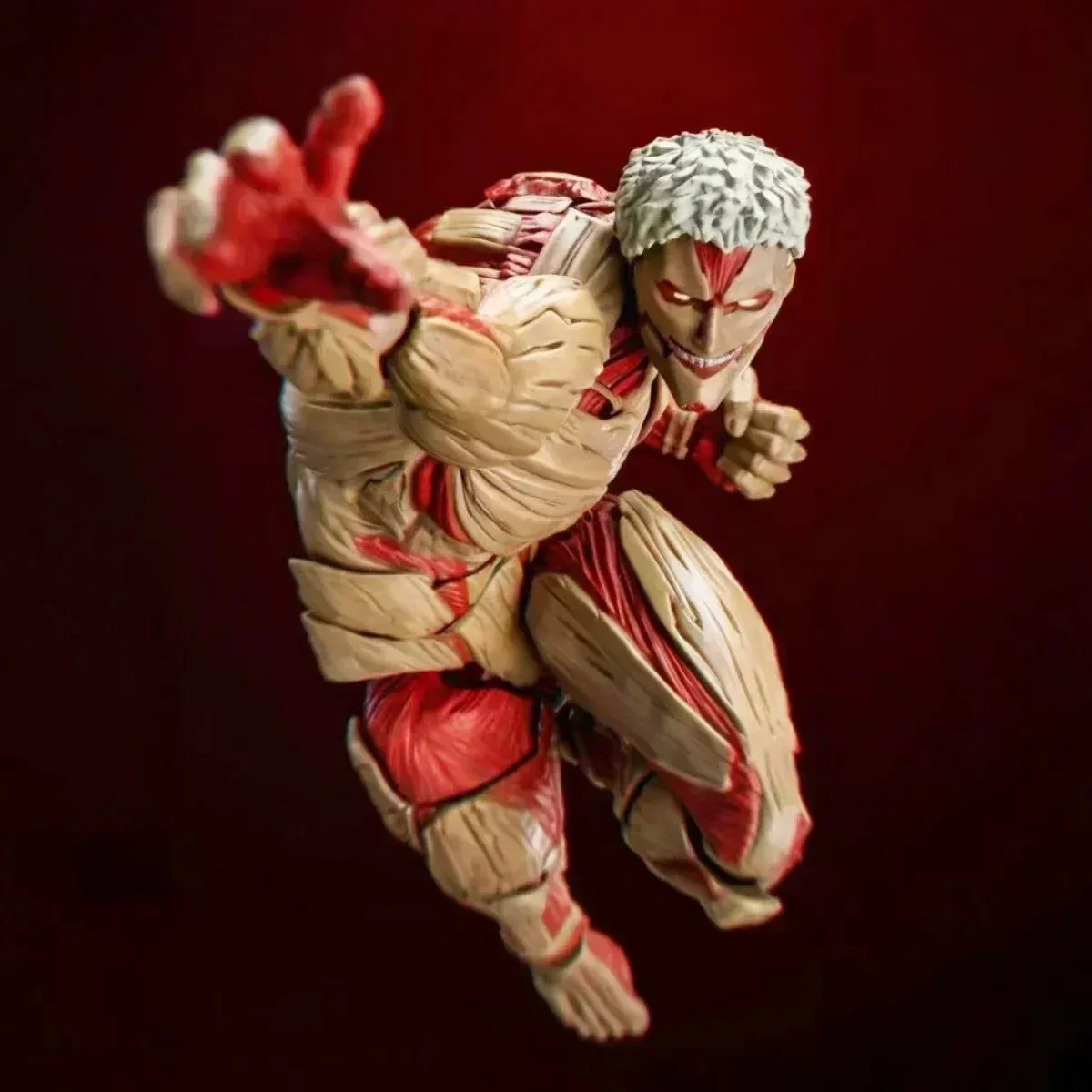 Amazing Yamaguchi Armoured Titan Figure - Image 3
