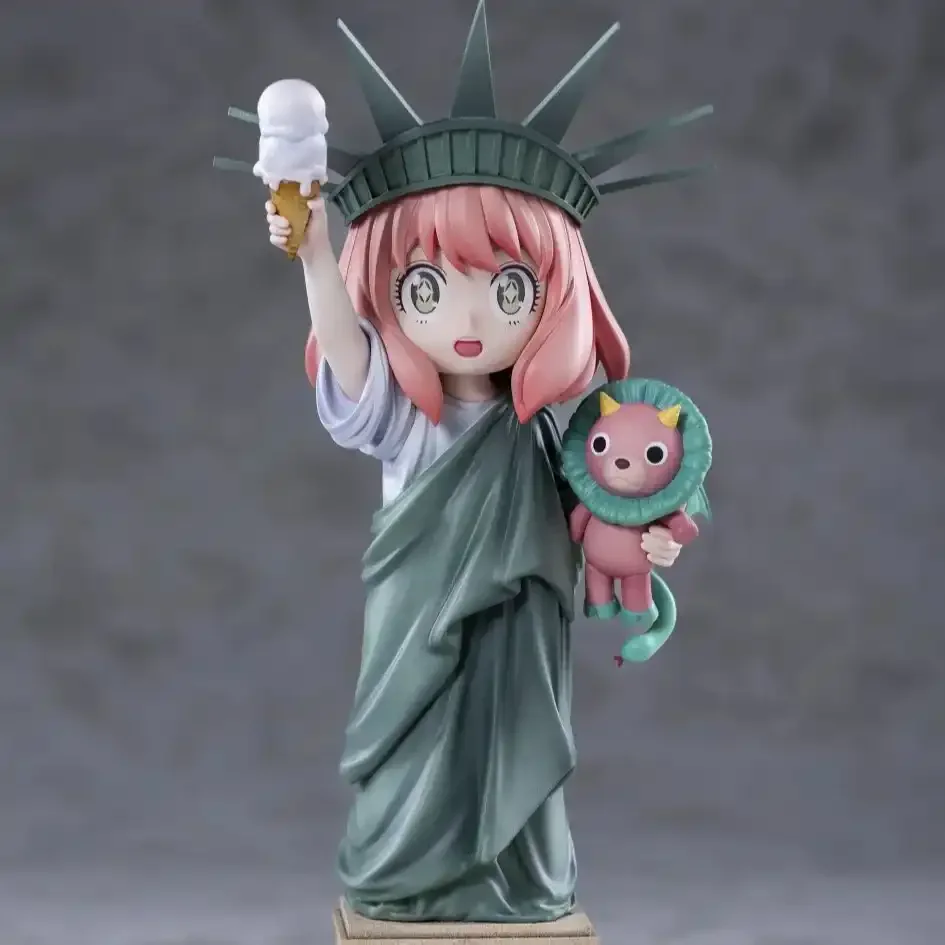 Anya Forger Statue of Liberty (20 cm) - Image 2