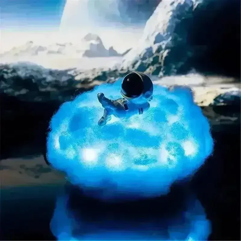 Astronaut on Cloud Night Lamp - Image 3