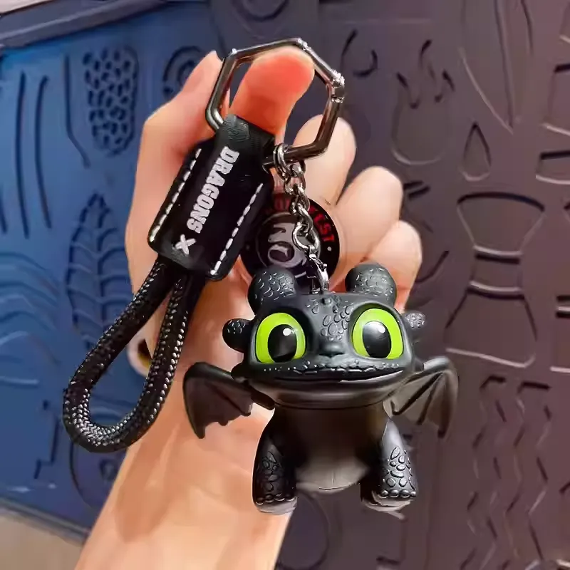 Authentic Toothless Luminous Flight Keychain - Image 2