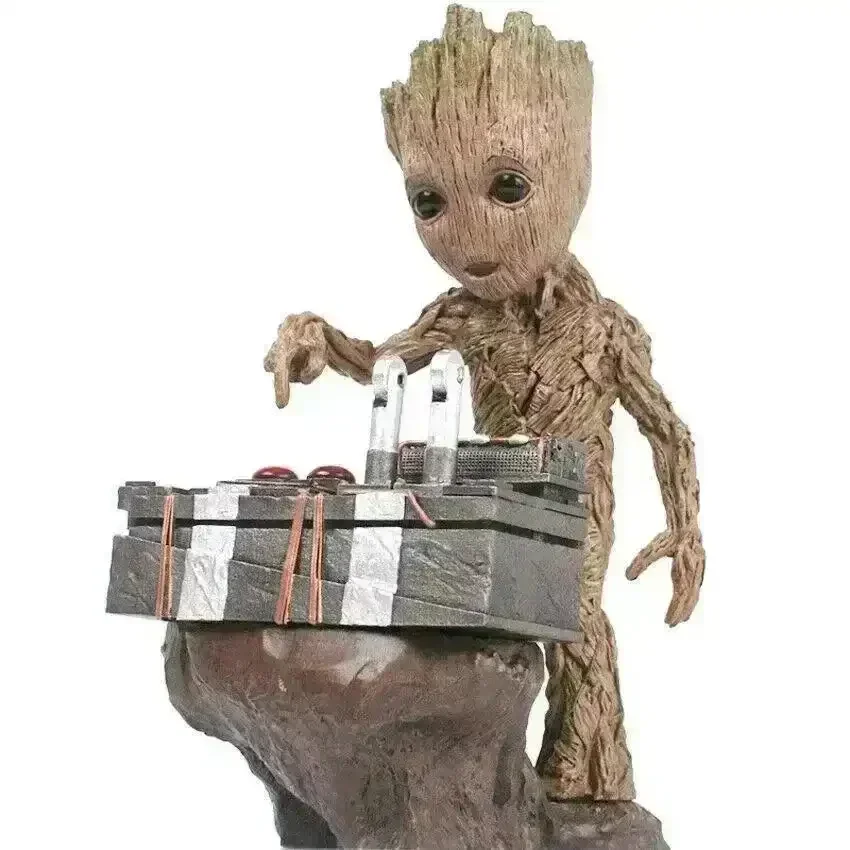Baby Groot Push Button Figurine - Image 5