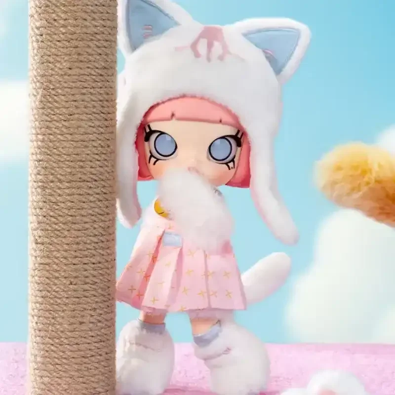 Baby Molly Peekaboo Series Action Figure - Image 3