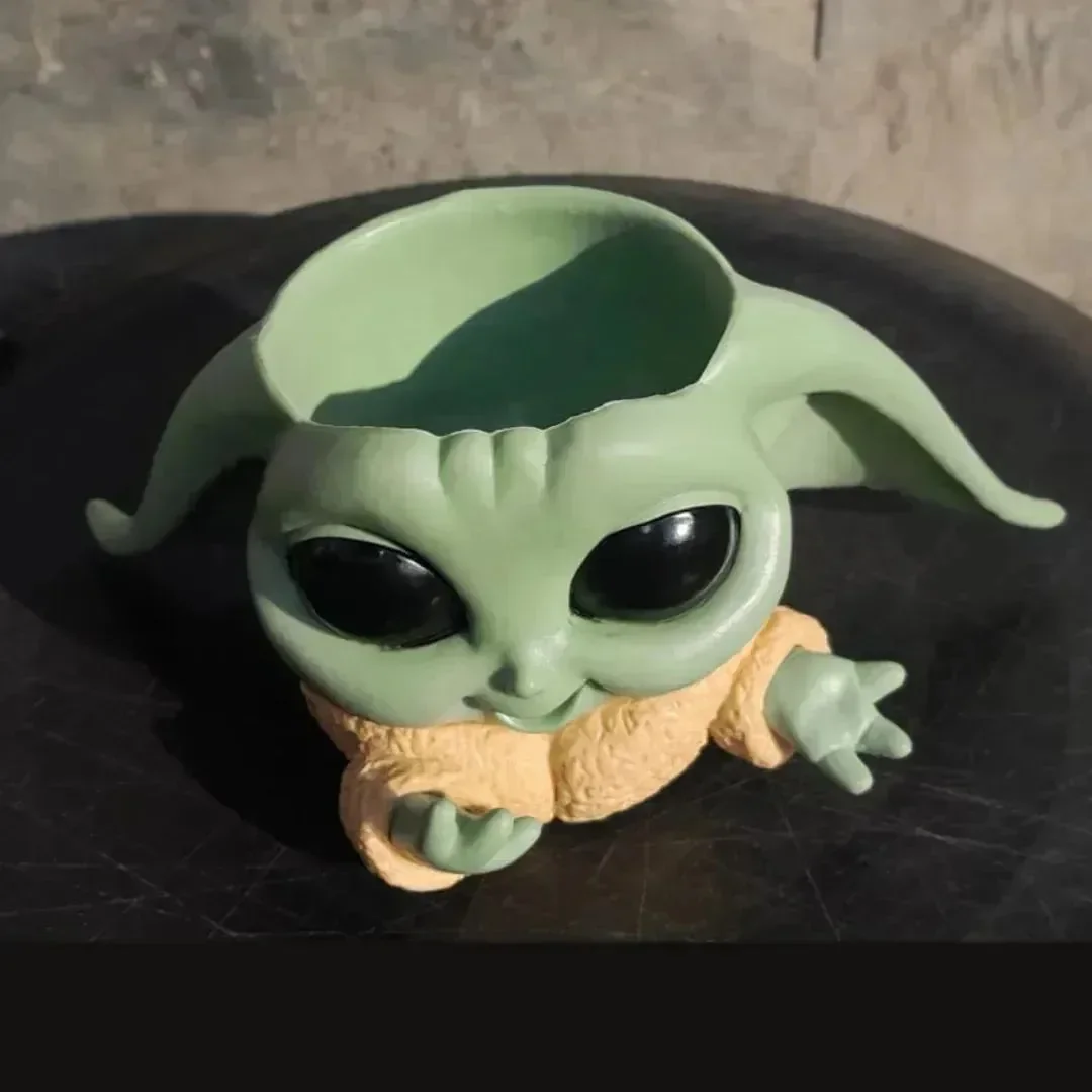 Baby Yoda Planter And Pen Stand - Image 4