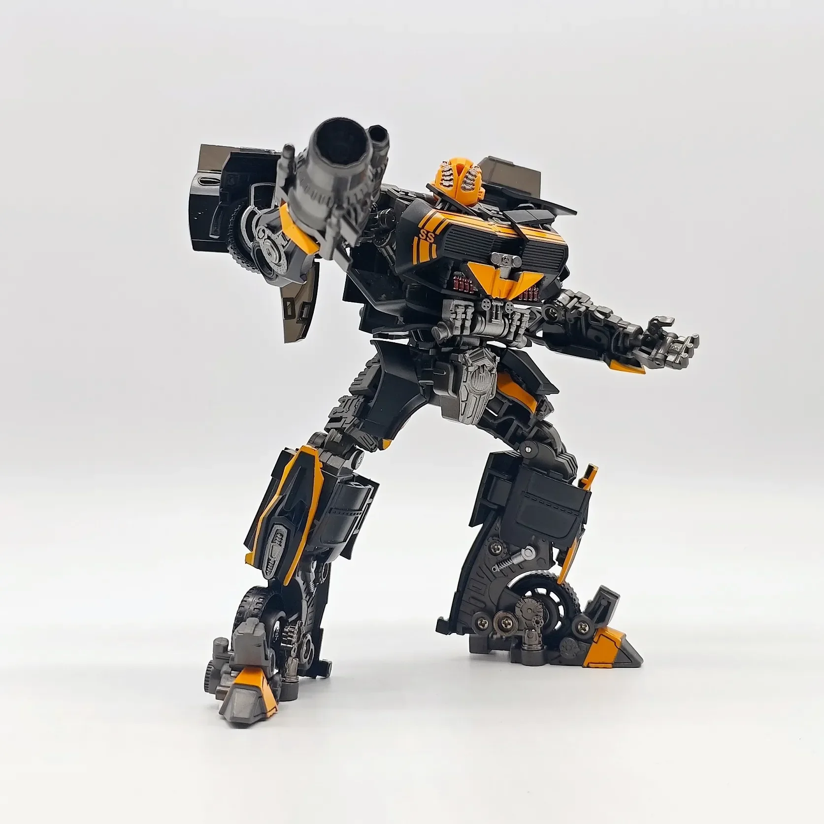 BAIWEI TW-1038 Black Wasp Figure (20 cm) - Image 9