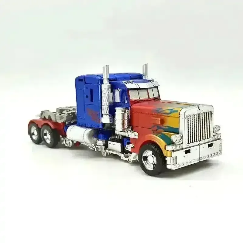 Baiwei TW1022EX Ultra Magnus Prime Figure - Image 3