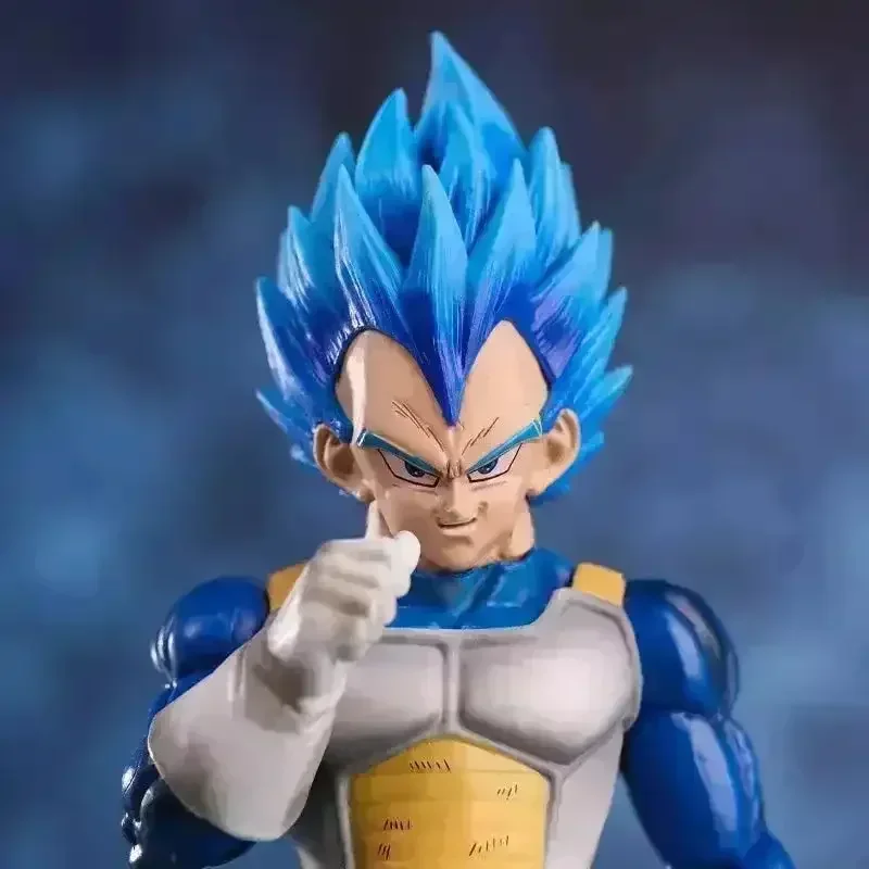 Bandai Dragon Ball Z Vegeta Figurine (29 cm) - Image 5