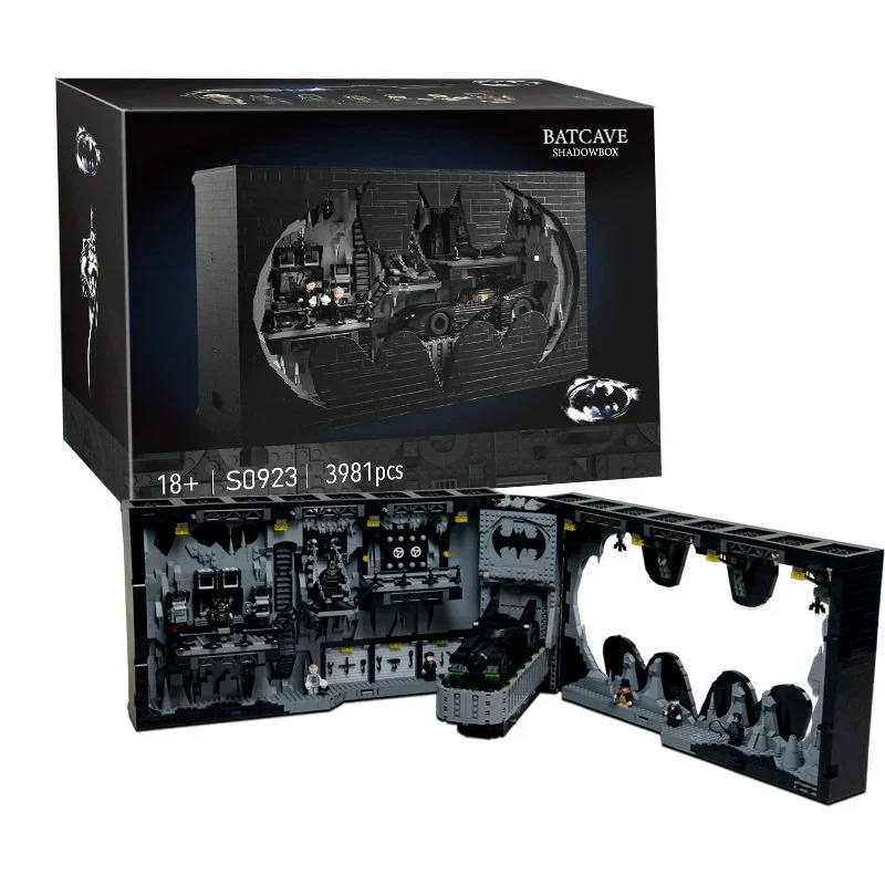 Bat Cave Shadow Box Building Blocks (3981 Pcs) - Image 8