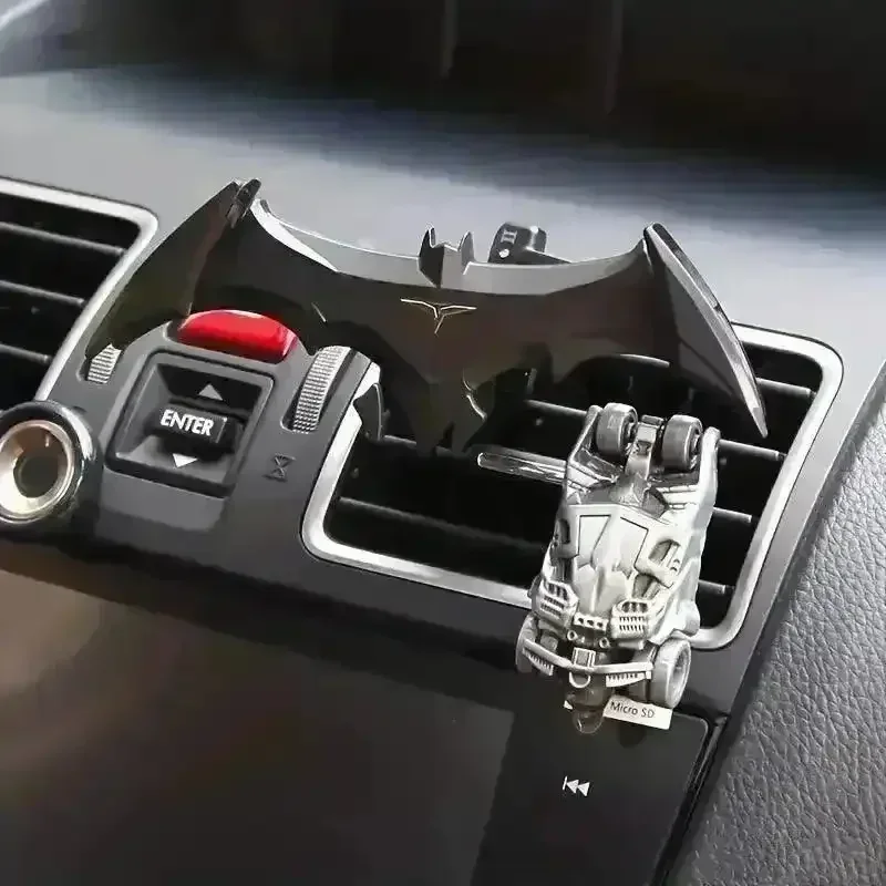 Bat Shaped Car Mobile Phone Bracket - Image 4