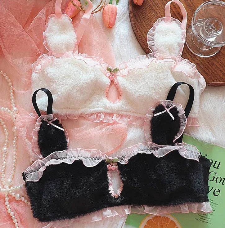 Bunny Kisses Lingerie Set - Image 2