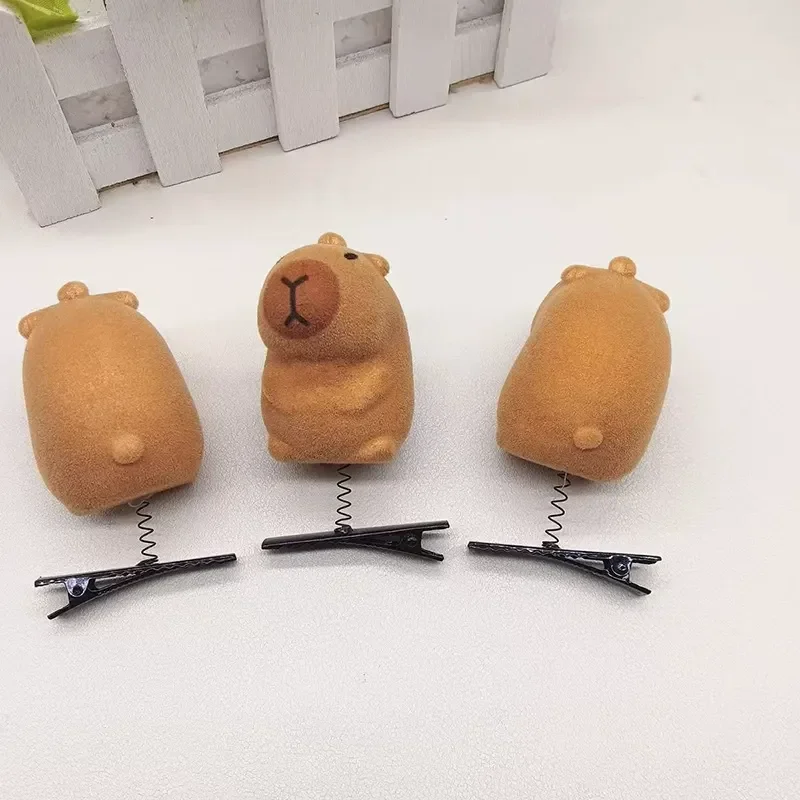 Capybara Velvet Zen Hair Clip - Image 6