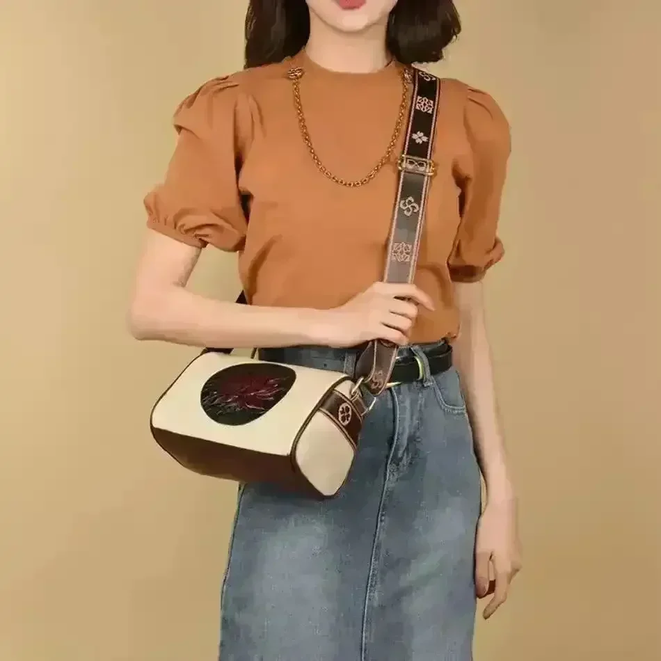 Casual Retro Soft Leather Handbag - Image 3