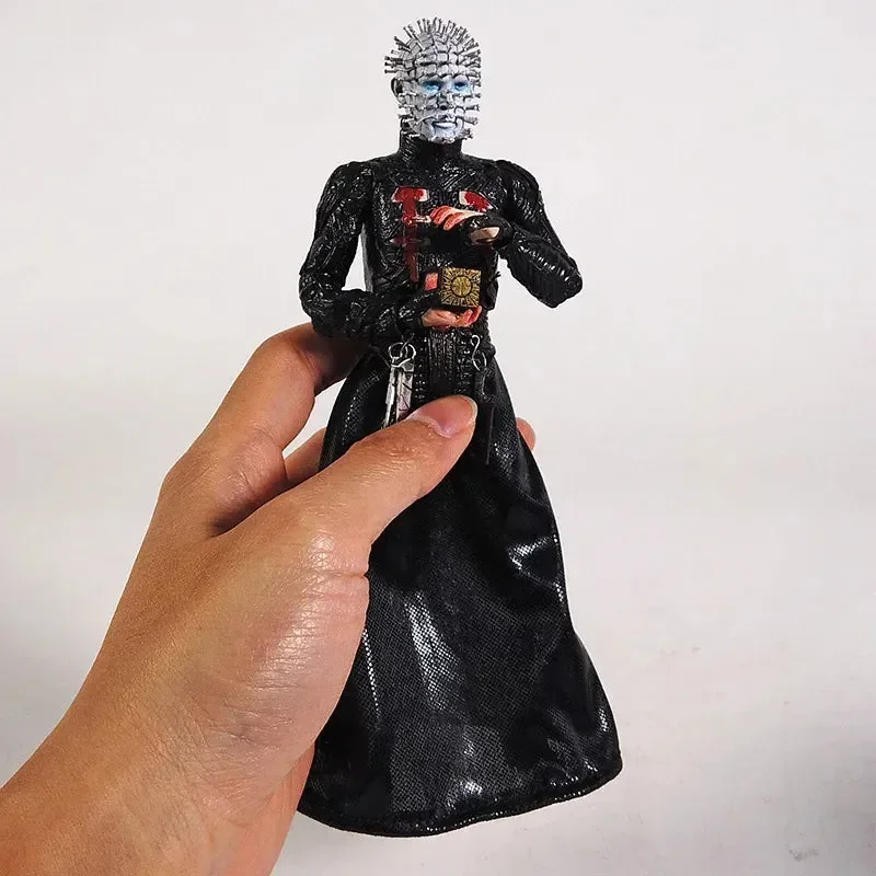 Cenobite Leader Action Figure (19 cm) - Image 4