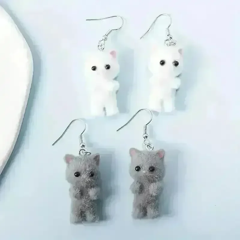Charming Resin 3D Cat Earrings - Image 4