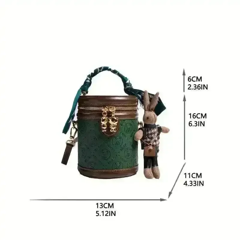 Chic Mini Luxury Bear Bucket Handbag - Image 6