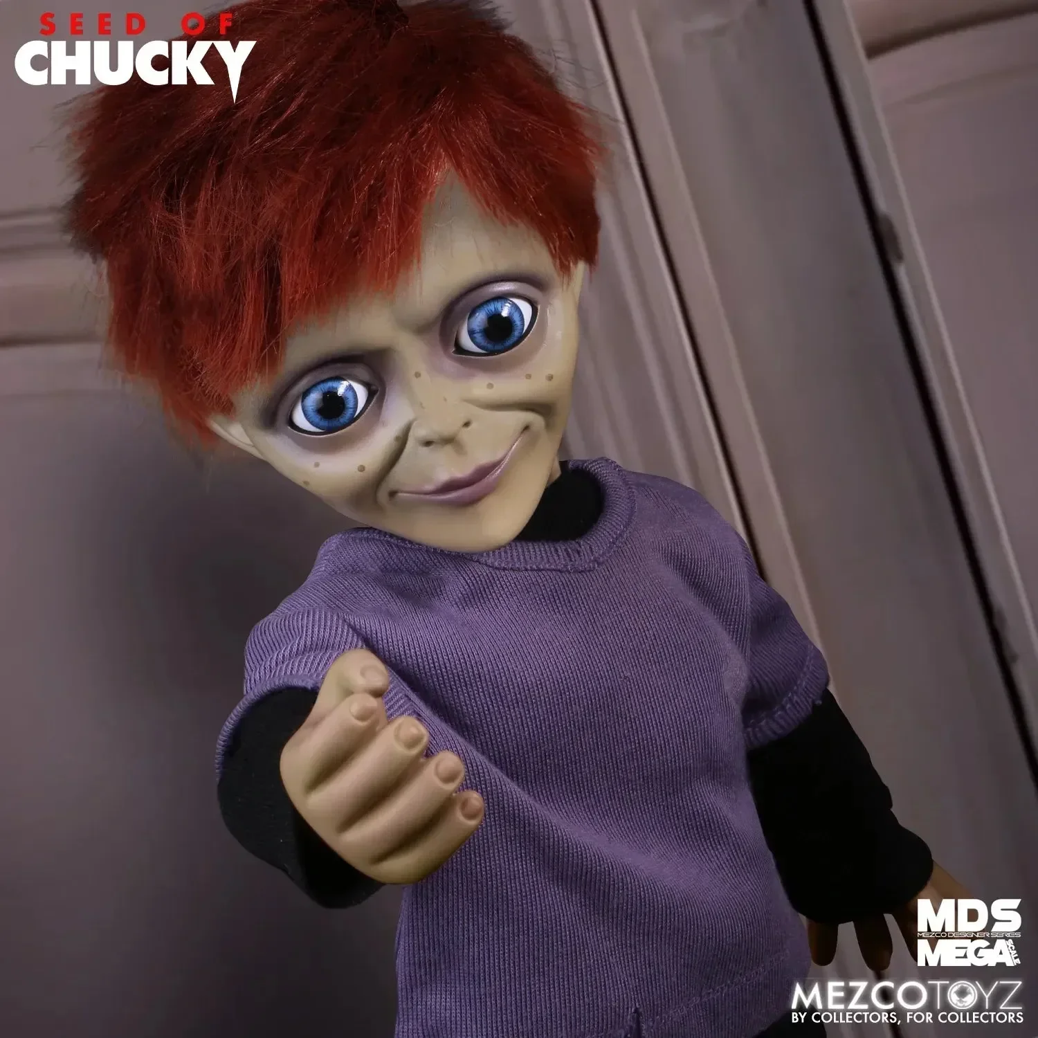 Chucky Large Scale Talking Doll - Image 4