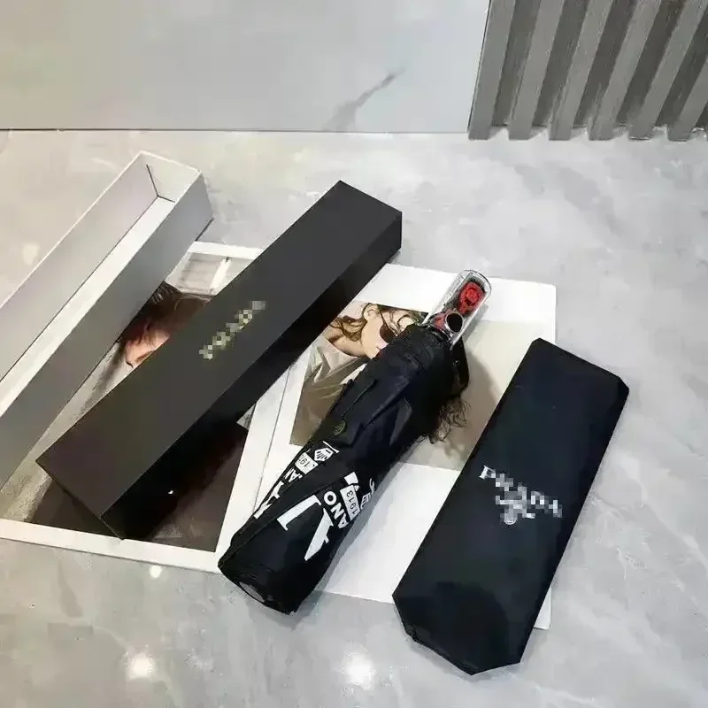 Classic Luxury Black Mini Umbrella - Image 2