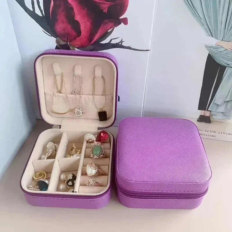 Compact Jewellery Organizer - Image 12