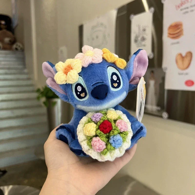Cosmic Alien Ohana Bouquet Keychain - Image 3