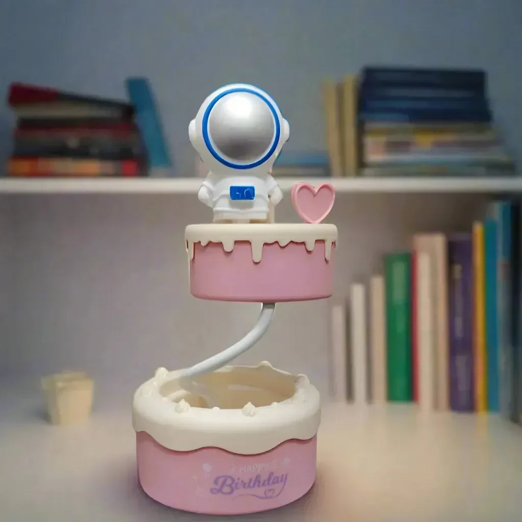 Cosmic Cadet Astronaut Desk Lamp