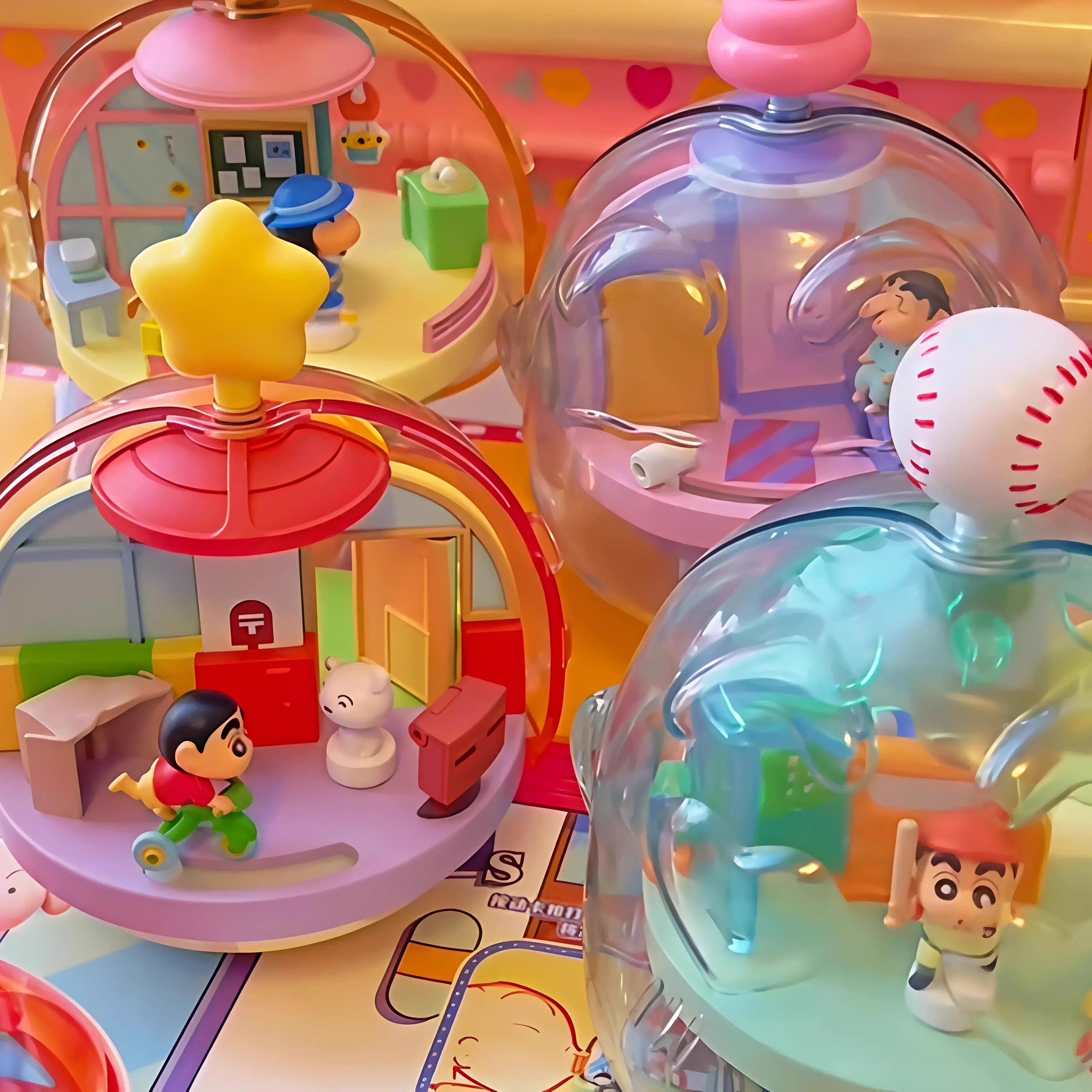 Crayon Shinchan Magnetic Rotating Blind Box - Image 7