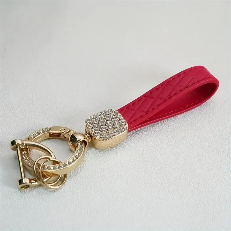 D Luxe Diamond Dazzle Keychain - Image 10