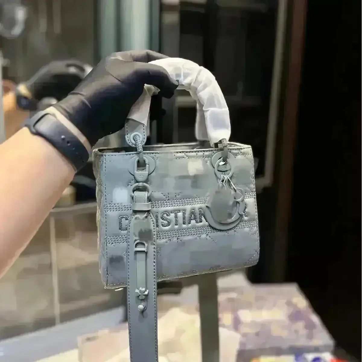 D Luxe Premium Diana Handbag - Image 2