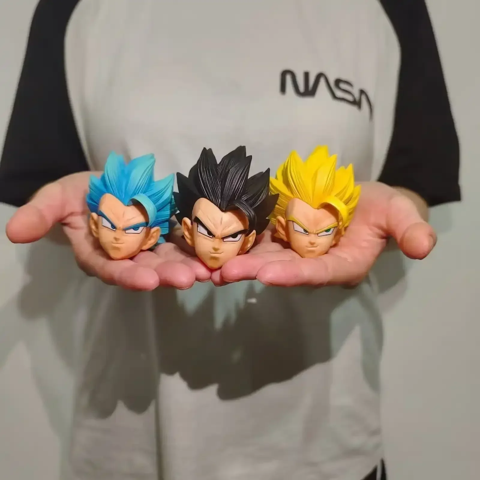 DBZ Interchangeable Tri-head Figurine (32 cm) - Image 2