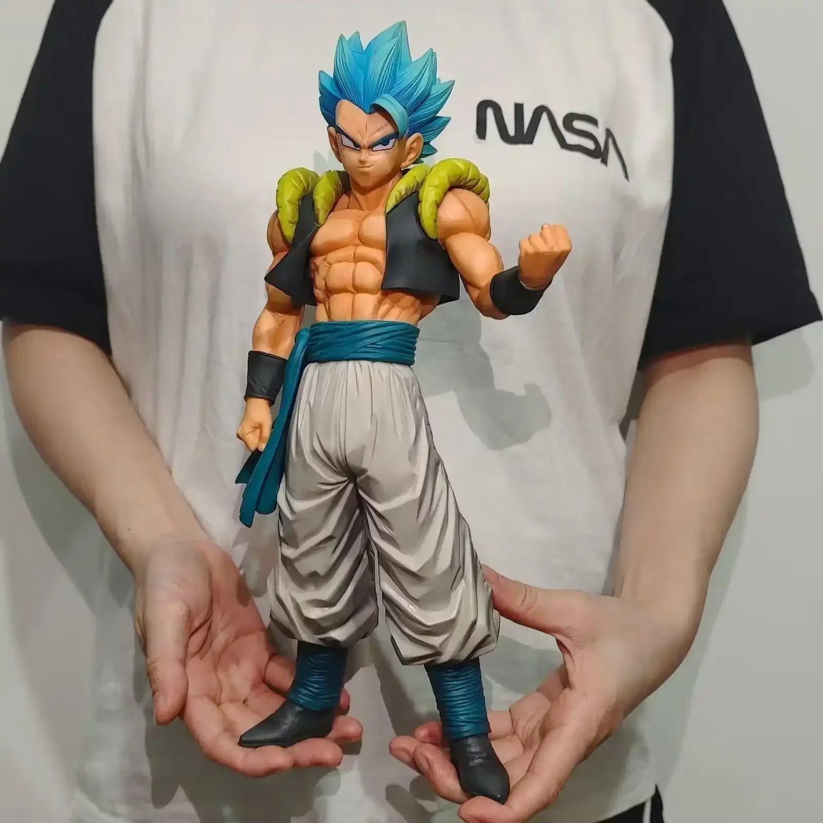 DBZ Interchangeable Tri-head Figurine (32 cm) - Image 4