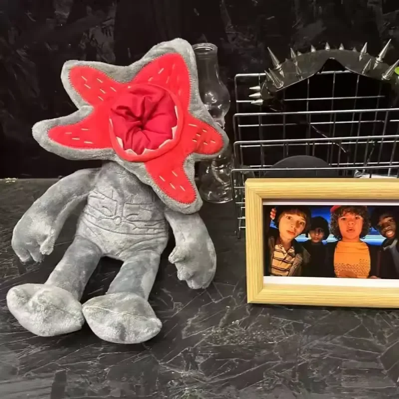Demogorgon Dark Petal Plushie (35 cm) - Image 2