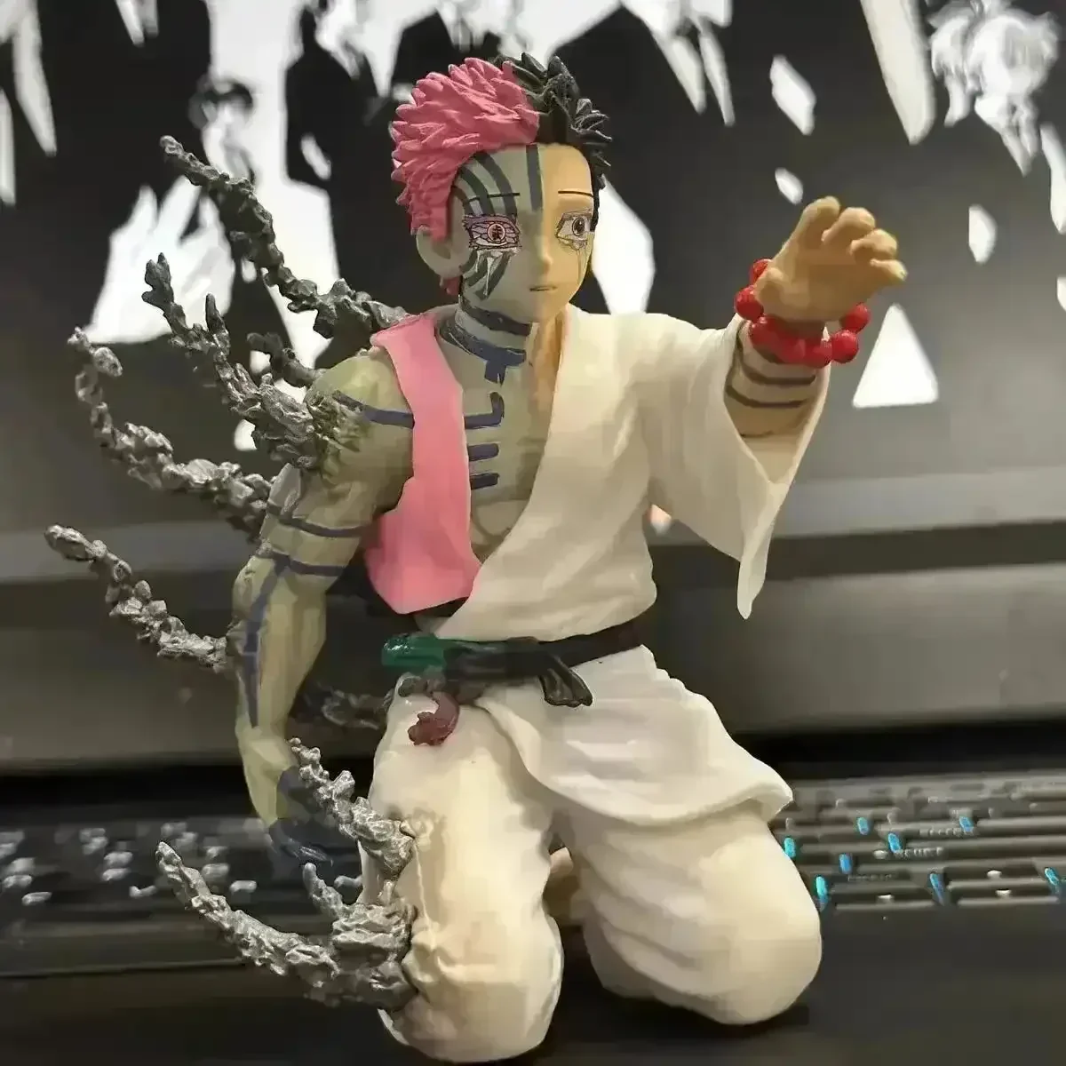 Demon Slayer Akaza Action Figure (17 cm) - Image 2