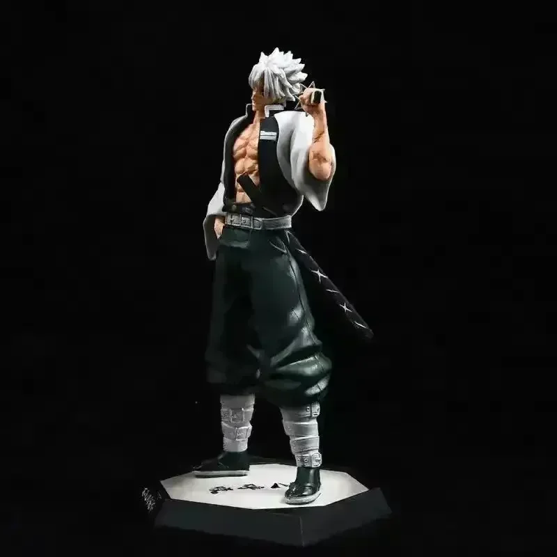 Demon Slayer Sanemi Shinazugawa Action Figure (30 cm) - Image 2