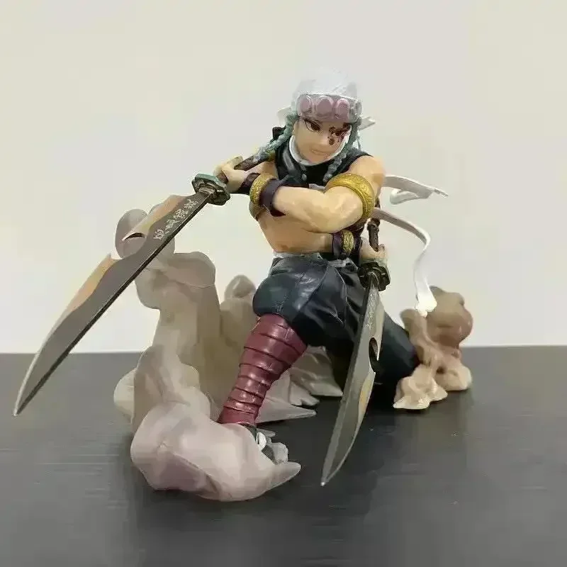 Demon SlayerUzui Tengen Action Figure (14 cm) - Image 3