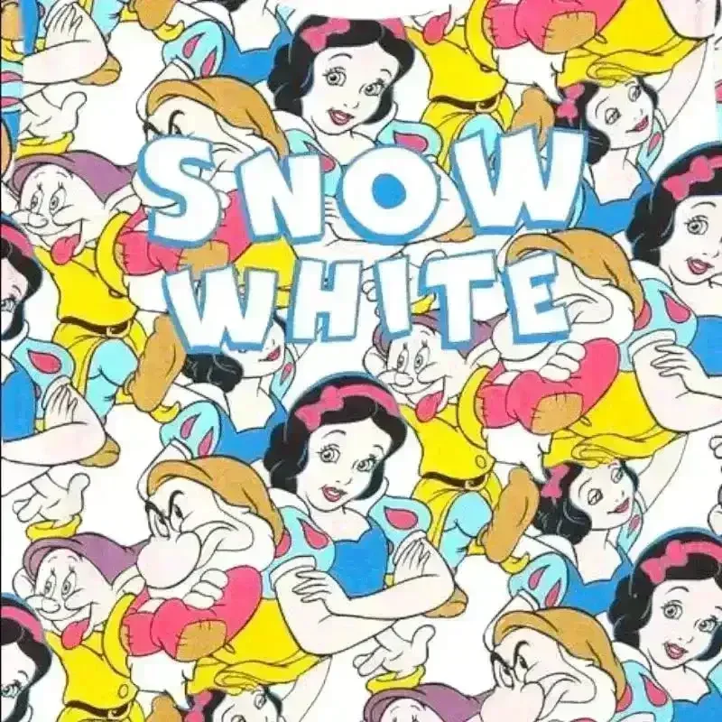Snow White Print Round-Neck T-shirt - Image 3