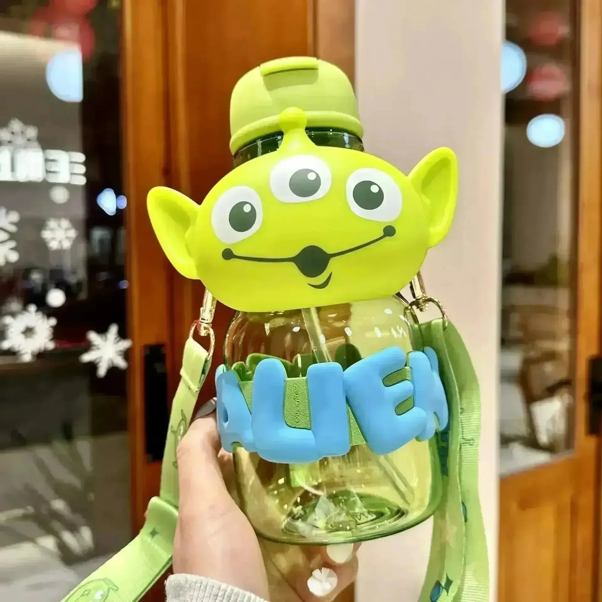 DSNY Toy Story Letter Bottle (850 ml) - Image 10