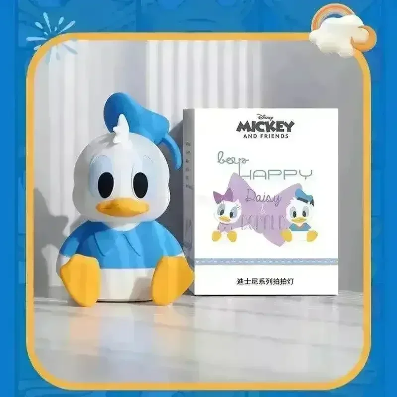 Donald Duck Touch Night Lamp - Image 7