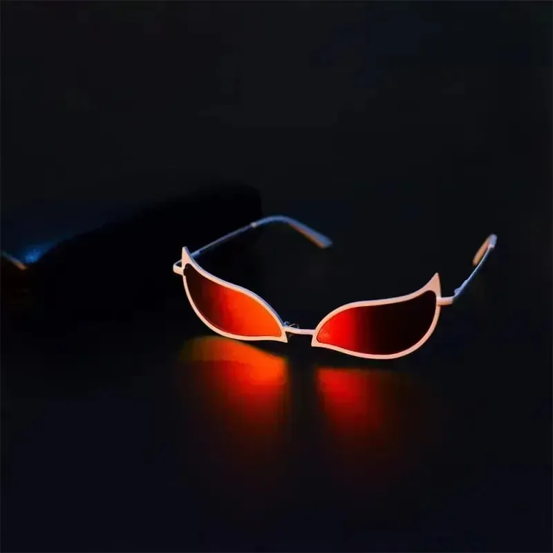 Donquixote Crimson Grin Sunglasses - Image 3