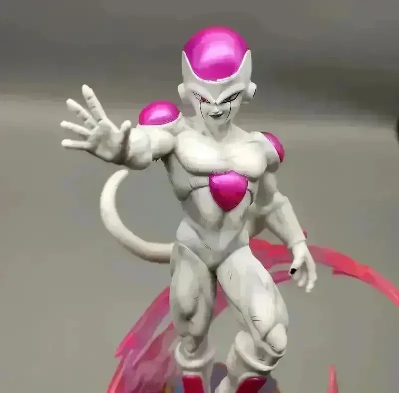 Dragon Ball Z Final Form Frieza Action Figure (25 cm) - Image 3