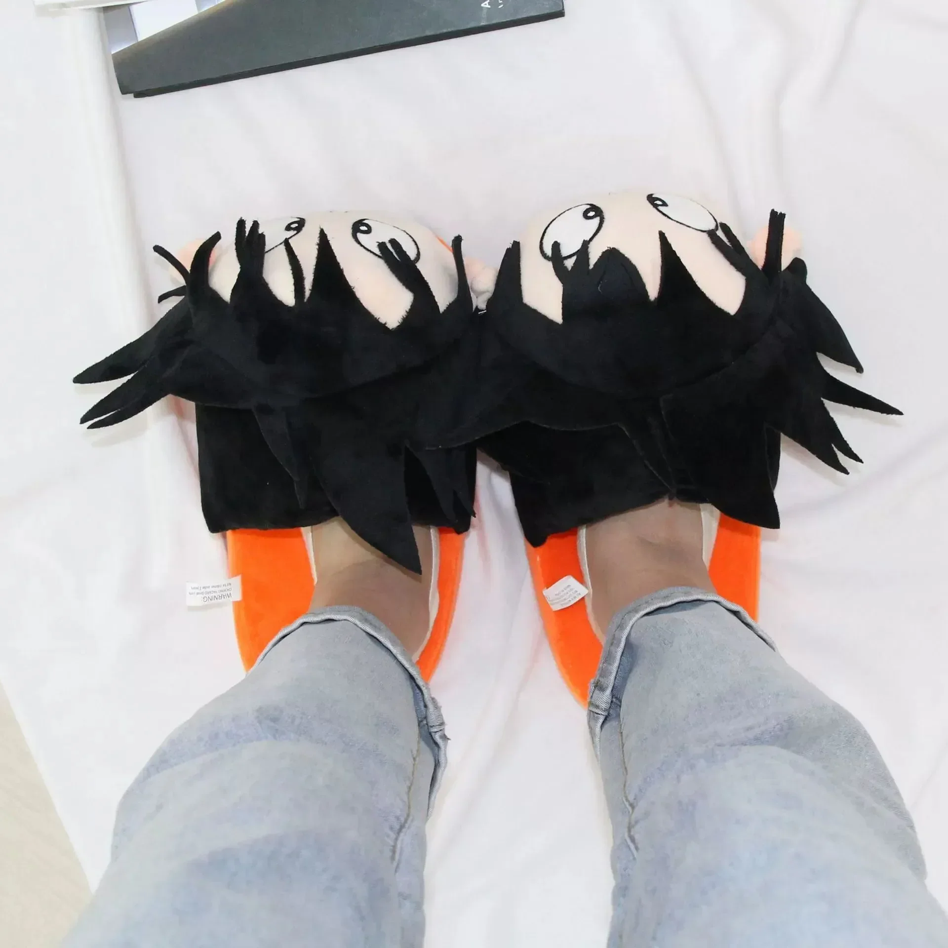 Dragon Orb Saiyan Steps Plush Slippers - Image 5