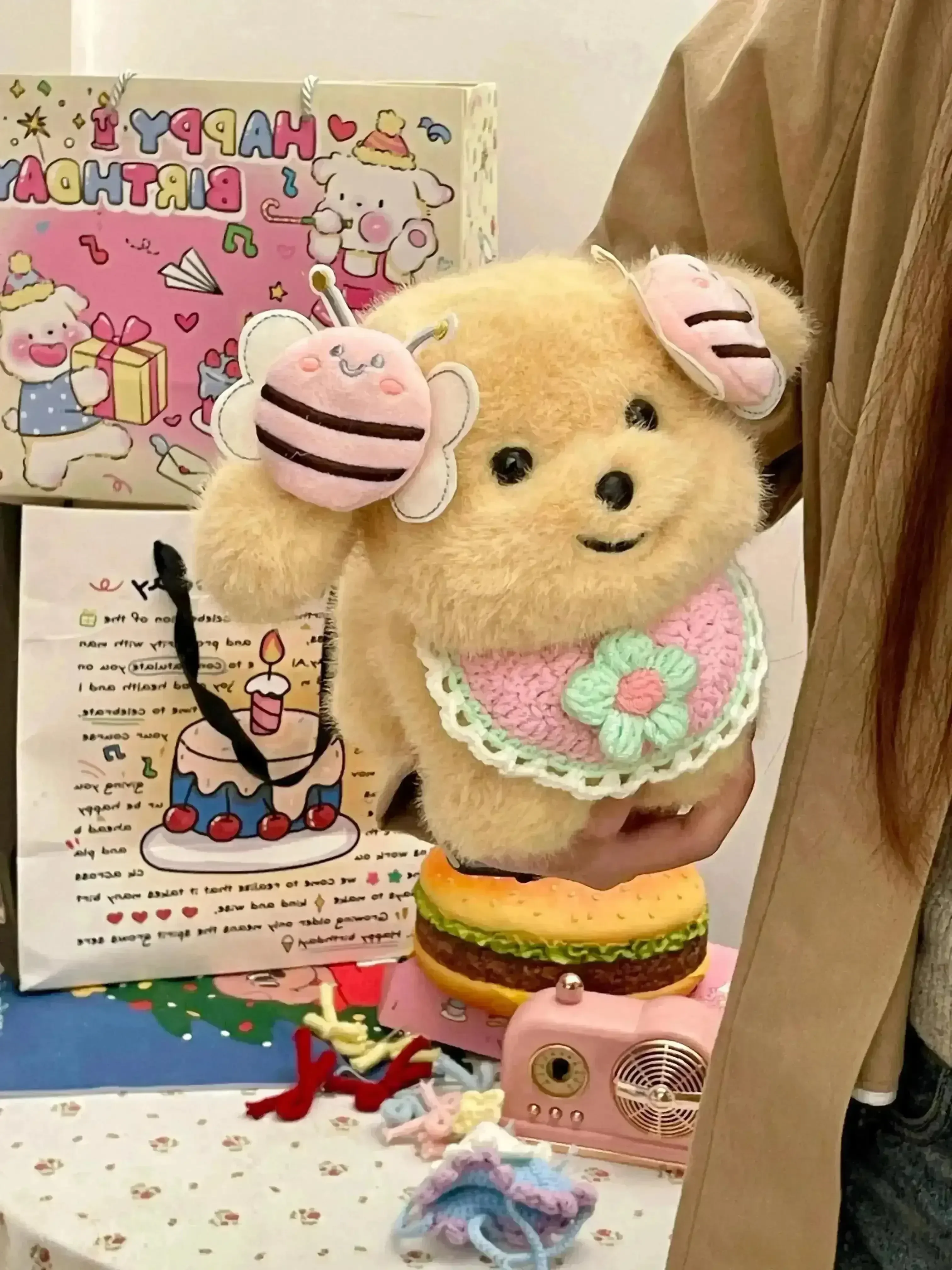 Dressed up Puppy Plushie (21 cm) - Image 13
