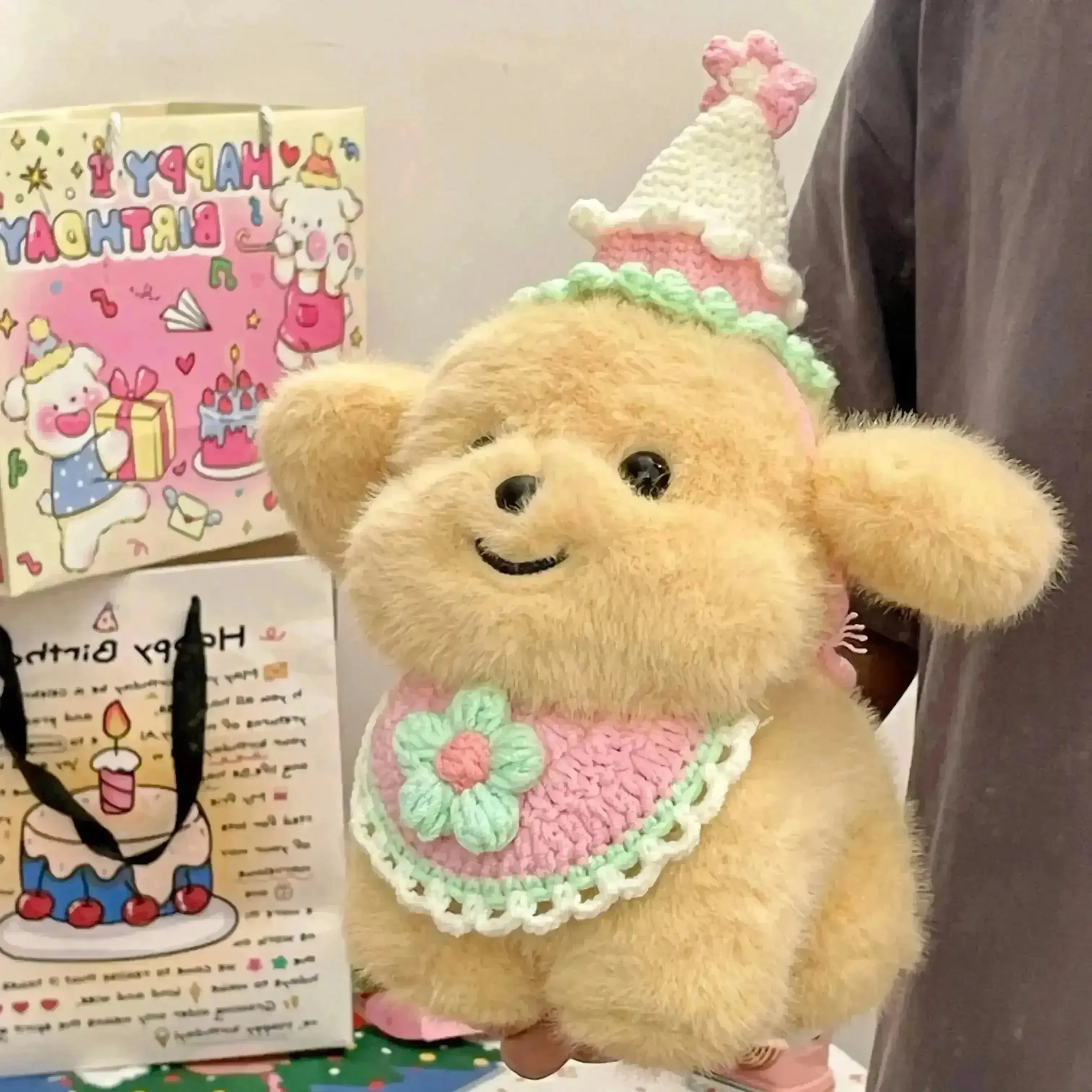 Dressed up Puppy Plushie (21 cm) - Image 5