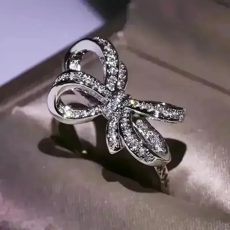 Elegant Boho Bowknot Rhinestone Ring - Image 3