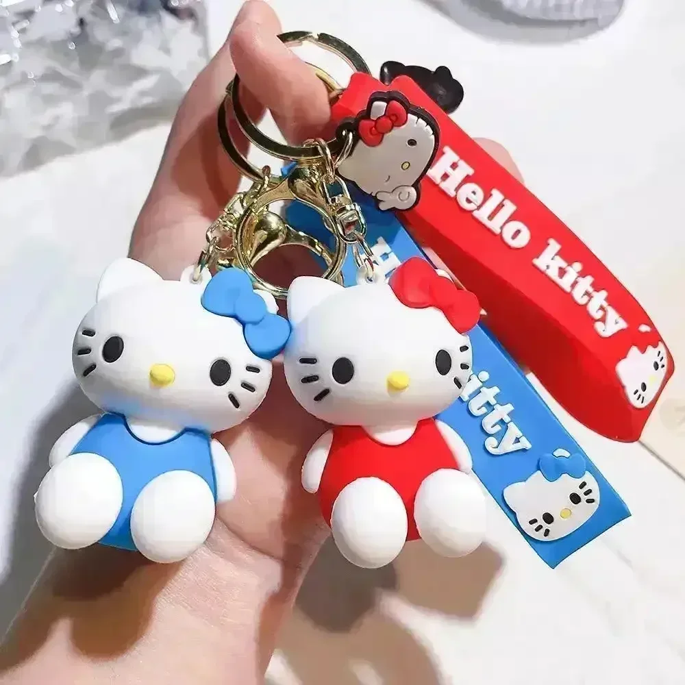 Elegant Hello Kitty 3D Keychain - Image 3