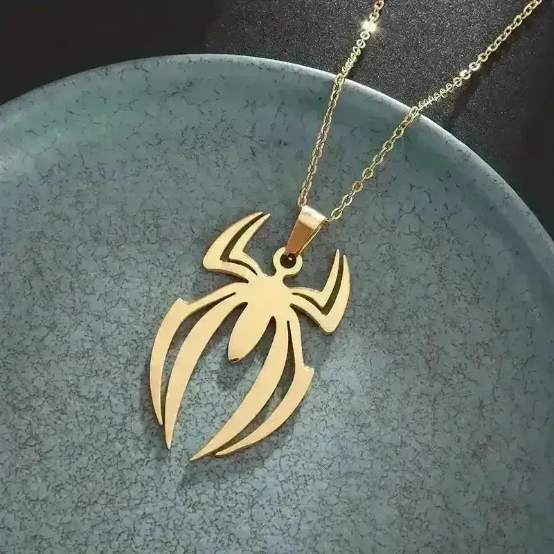 Elegant Spiderman Pendant - Image 5