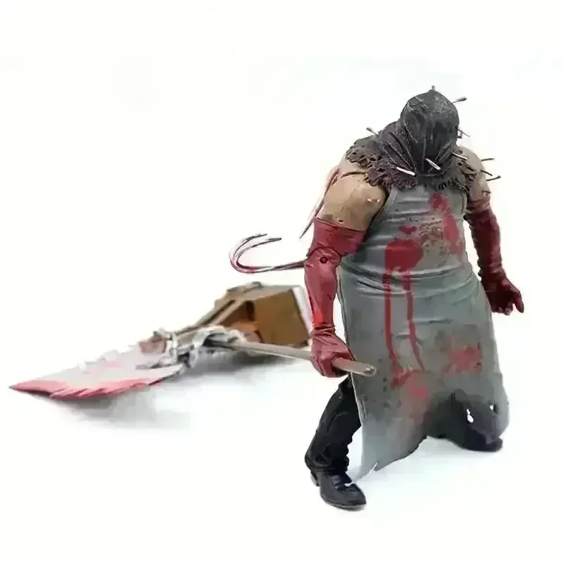 Executioner Majini Action Figure (18 cm) - Image 4