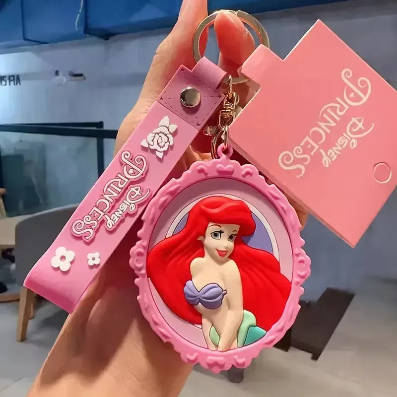 DSNY Princess Reflection Mirror Keychain - Image 9